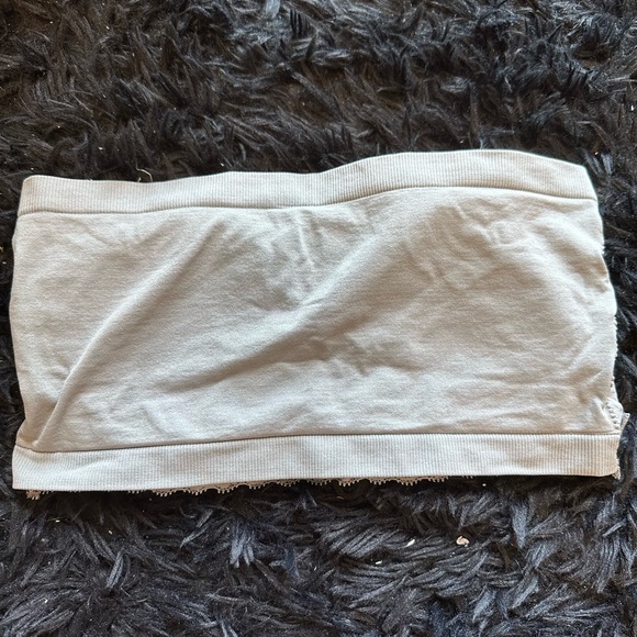 Bundle of 2 Lace Bralettes - Picture 7 of 9